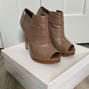 Calvin Klein taupe peep-toe booties, size 6.5M